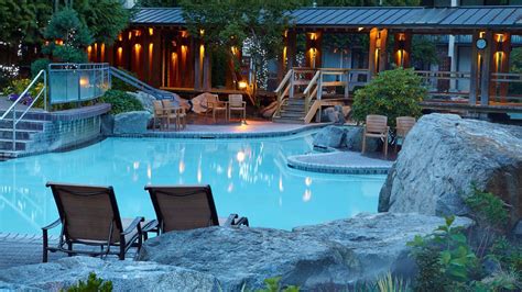 hot springs inn and spa.